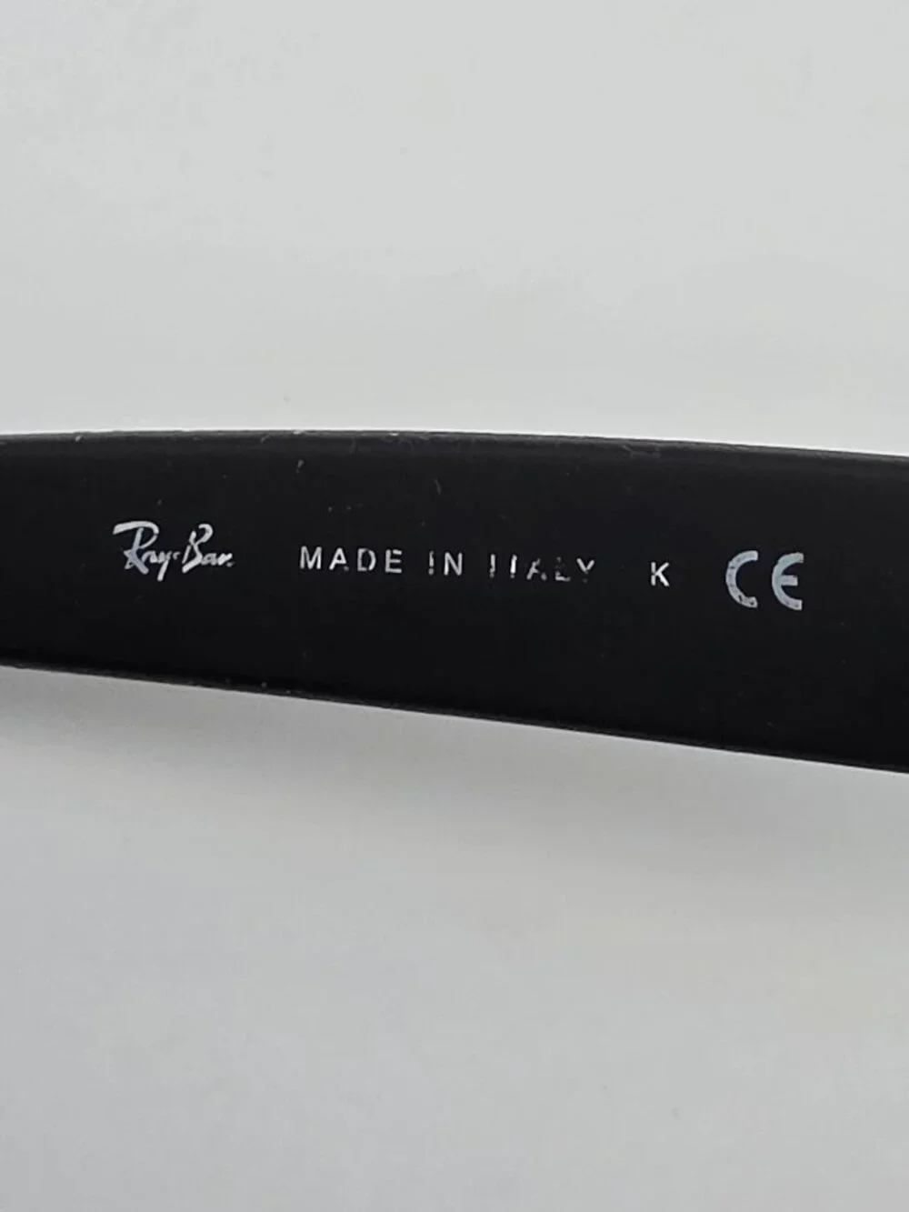 Ray-Ban RB2132 622 New Wayfarer Rubber Black Frame G-15 Green Lens Sunglasses